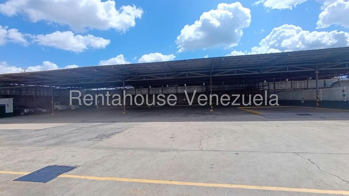 Comercial (Galpon - Deposito) en Venta en Zona Industrial, Carabobo - 21