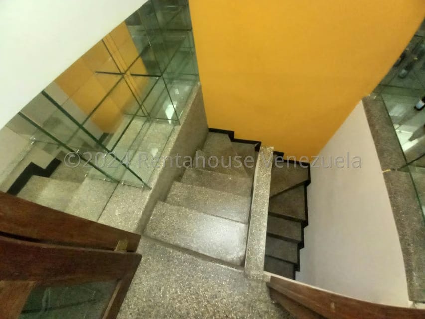 Comercial (Local Comercial) en Alquiler en Prados del Este, Distrito Metropolitano - 17