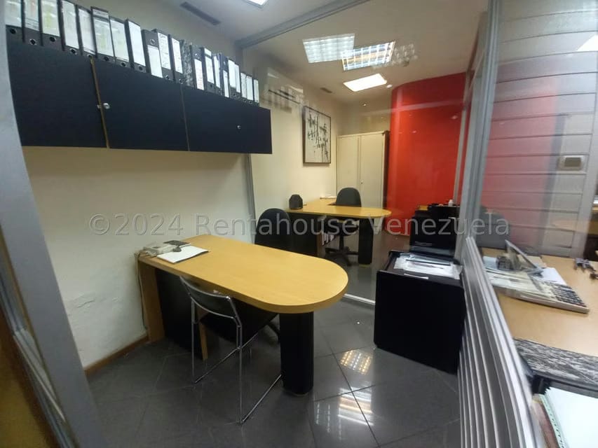 Comercial (Local Comercial) en Alquiler en Prados del Este, Distrito Metropolitano - 10