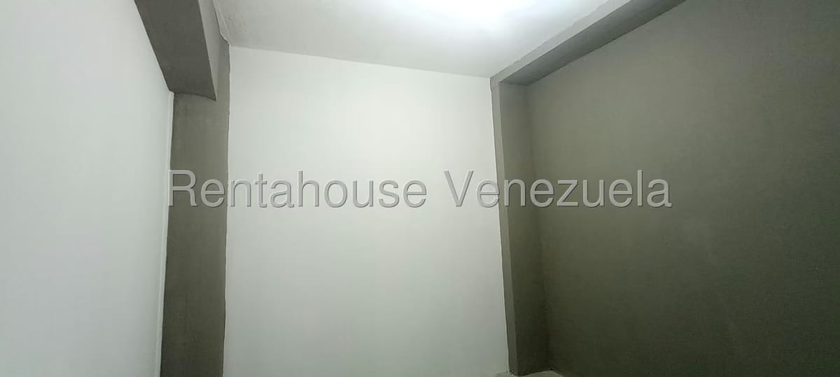 Comercial (Galpon - Deposito) en Alquiler en Chacao, Distrito Metropolitano - 4