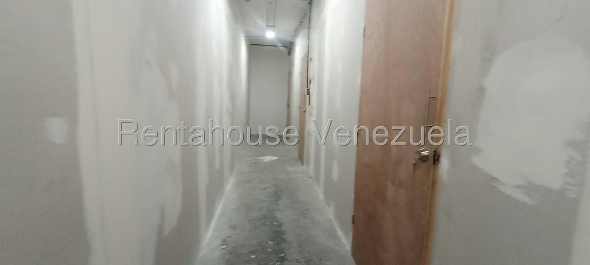 Comercial (Galpon - Deposito) en Alquiler en Chacao, Distrito Metropolitano - 10