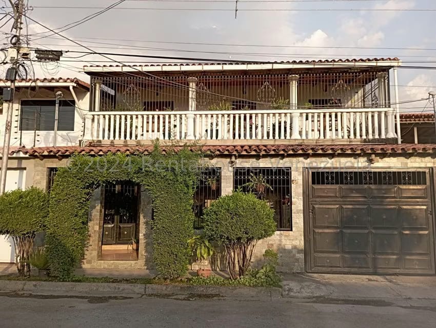 Casa (Duplex) en Venta en Las Cayenas, Aragua - 58