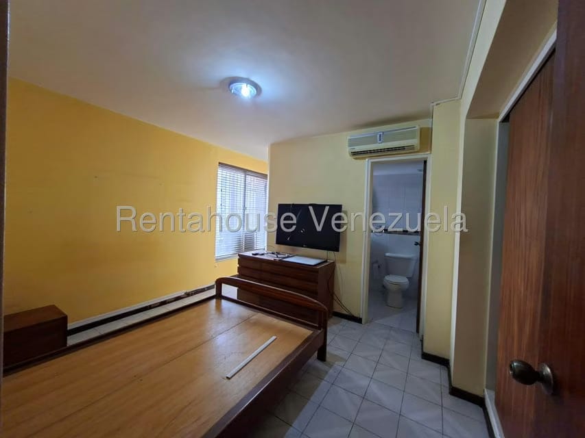Apartamento (1 Nivel) en Venta en La Campiña, Distrito Metropolitano - 12