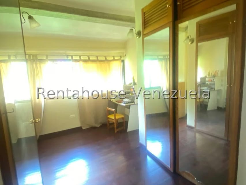 Casa (Multipes Niveles) en Venta en Caicaguana, Distrito Metropolitano - 32