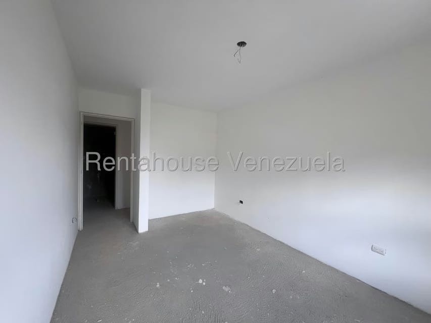 Apartamento (Duplex) en Venta en Llano Alto, Miranda - 21