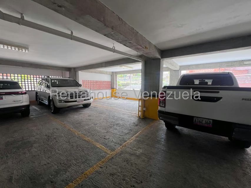 Apartamento (Duplex) en Venta en Llano Alto, Miranda - 36