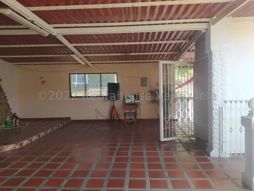Casa (Multipes Niveles) en Venta en El Junquito, Distrito Metropolitano - 2
