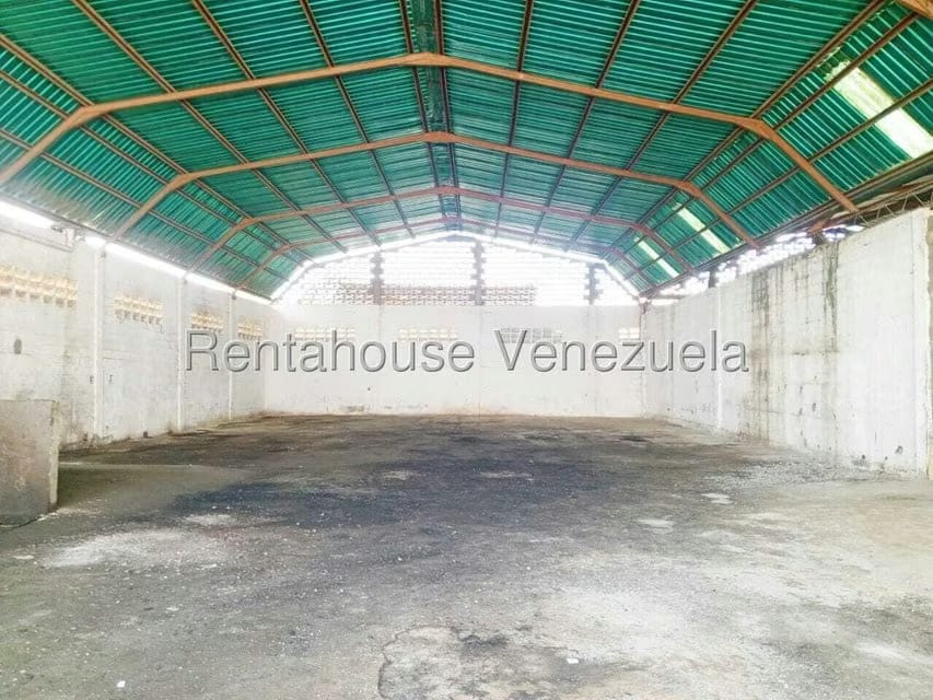 Comercial (Local Comercial) en Alquiler en Parroquia Concepcion, Lara - 11