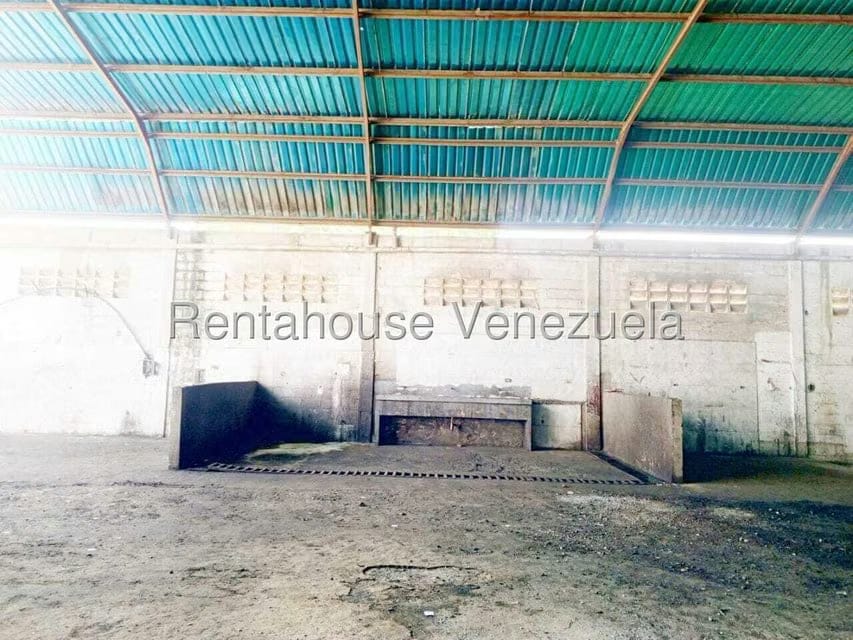 Comercial (Local Comercial) en Alquiler en Parroquia Concepcion, Lara - 13