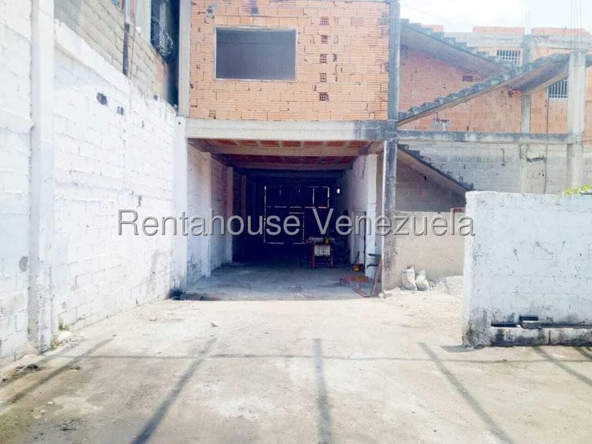 Comercial (Local Comercial) en Alquiler en Parroquia Concepcion, Lara - 17