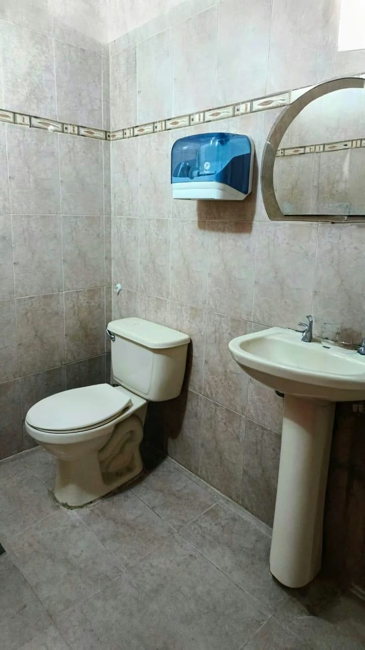 Local En Alquiler - Av. 8 - Mérida - Estado Mérida