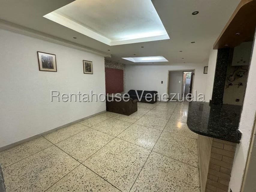 Apartamento (1 Nivel) en Alquiler en La California Norte, Distrito Metropolitano - 9