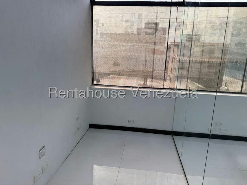 Comercial (Local Comercial) en Alquiler en Centro, Lara - 11