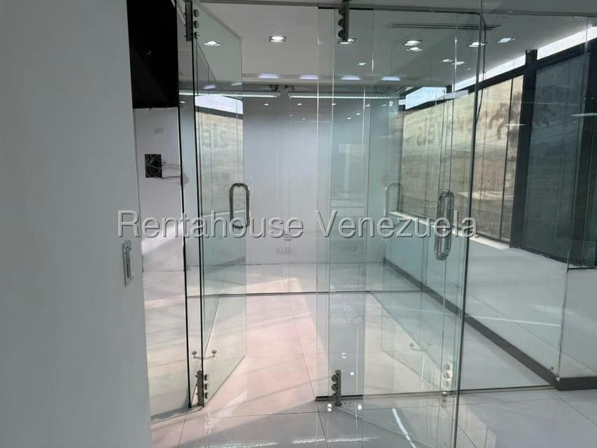 Comercial (Local Comercial) en Alquiler en Centro, Lara - 12