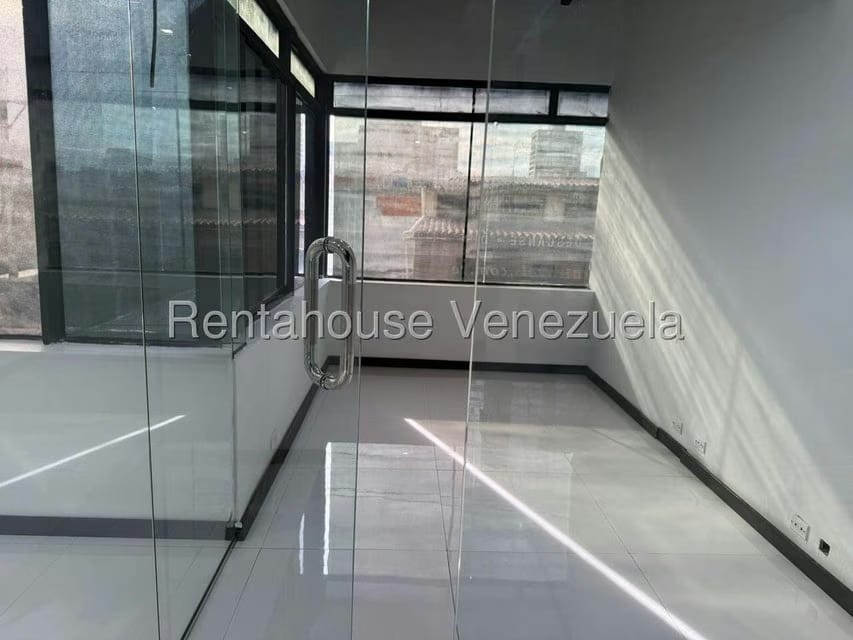 Comercial (Local Comercial) en Alquiler en Centro, Lara - 10