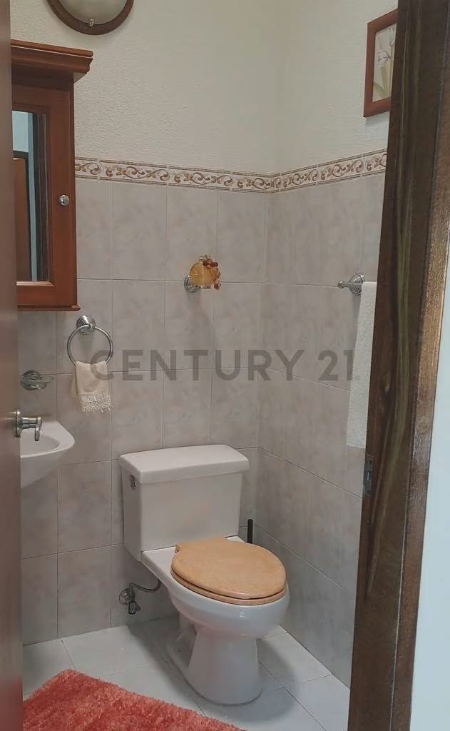En Venta. Fabulosa Casa Quinta, ubicada en la Hacienda San Luis, Sector el Pozo - 18