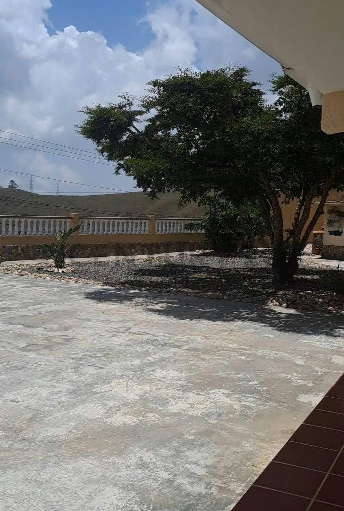 En Venta. Fabulosa Casa Quinta, ubicada en la Hacienda San Luis, Sector el Pozo - 25