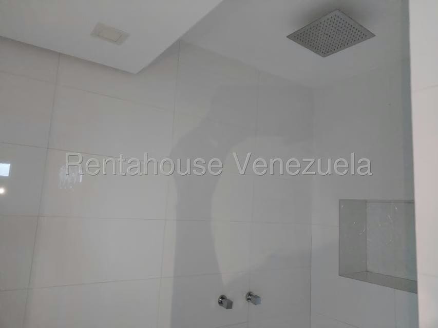 Casa (Multipes Niveles) en Venta en La Entrada, Carabobo - 13