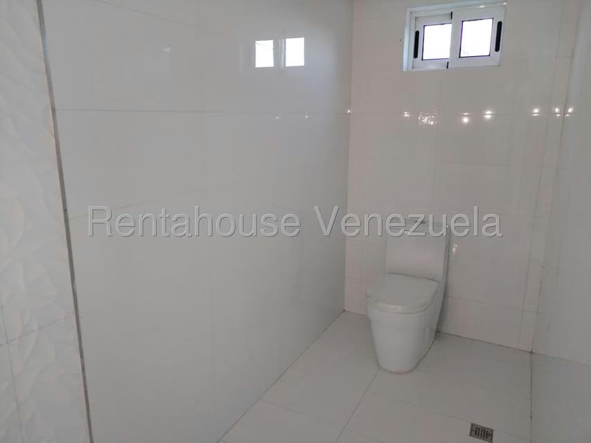 Casa (Multipes Niveles) en Venta en La Entrada, Carabobo - 14