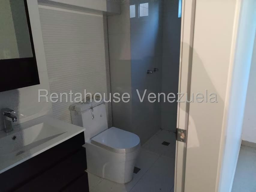 Casa (Multipes Niveles) en Venta en La Entrada, Carabobo - 16
