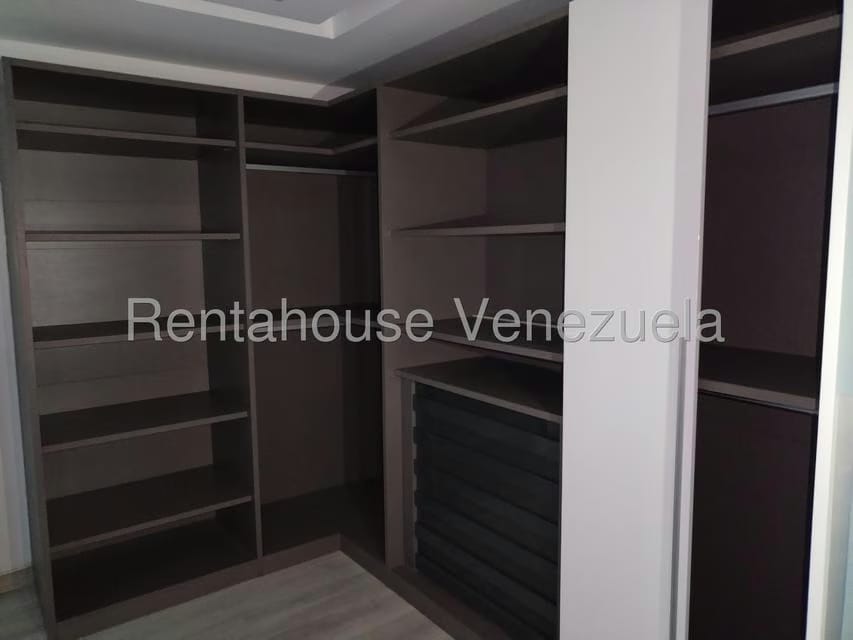Casa (Multipes Niveles) en Venta en La Entrada, Carabobo - 21