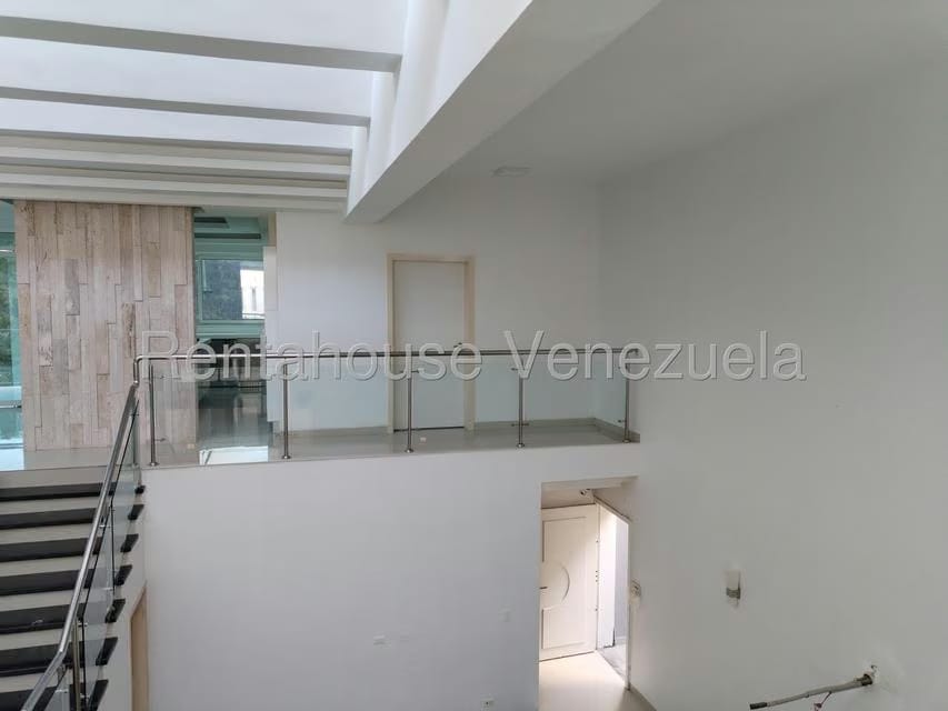 Casa (Multipes Niveles) en Venta en La Entrada, Carabobo - 5