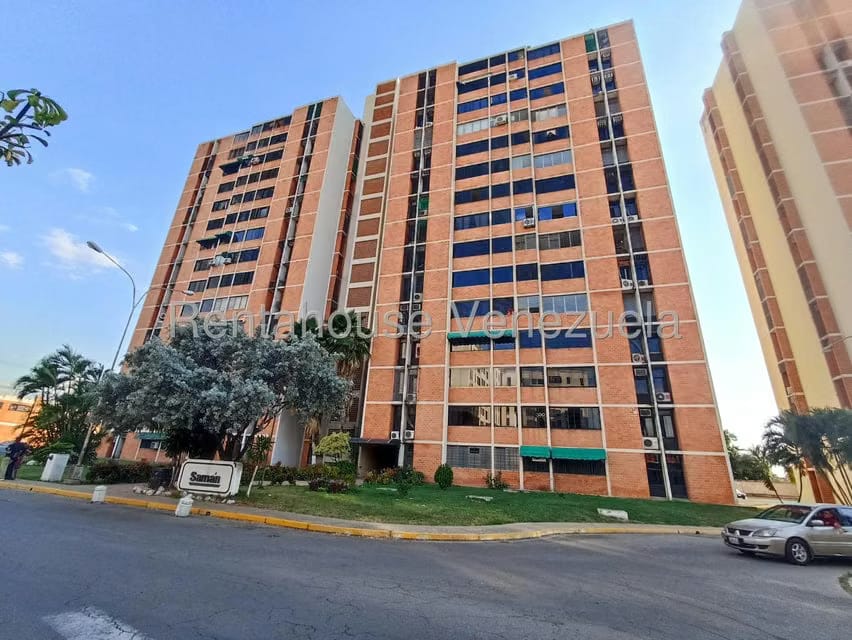 Apartamento (1 Nivel) en Alquiler en Bosque Alto, Aragua