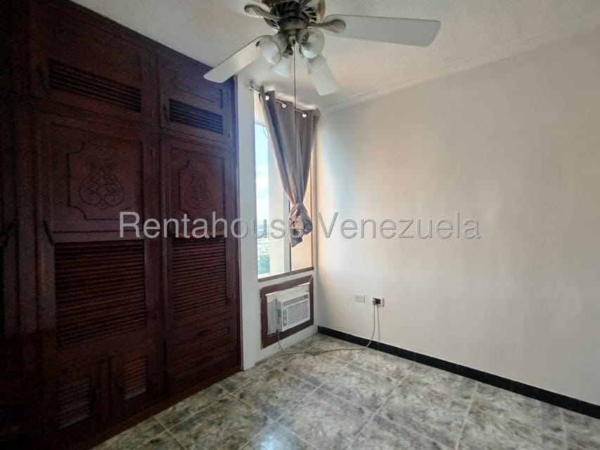 Apartamento (1 Nivel) en Alquiler en Bosque Alto, Aragua - 15