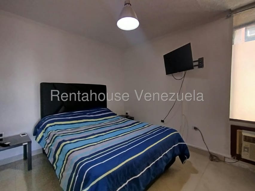 Apartamento (1 Nivel) en Alquiler en Bosque Alto, Aragua - 17