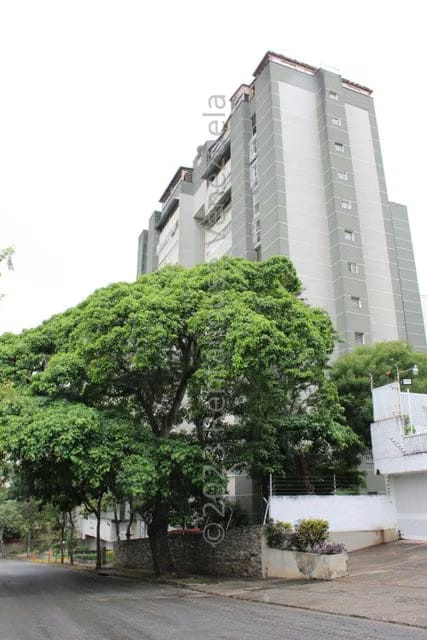 Apartamento (1 Nivel) en Venta en La Urbina, Distrito Metropolitano - 2