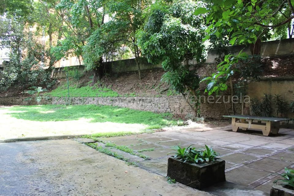 Apartamento (1 Nivel) en Venta en La Urbina, Distrito Metropolitano - 28