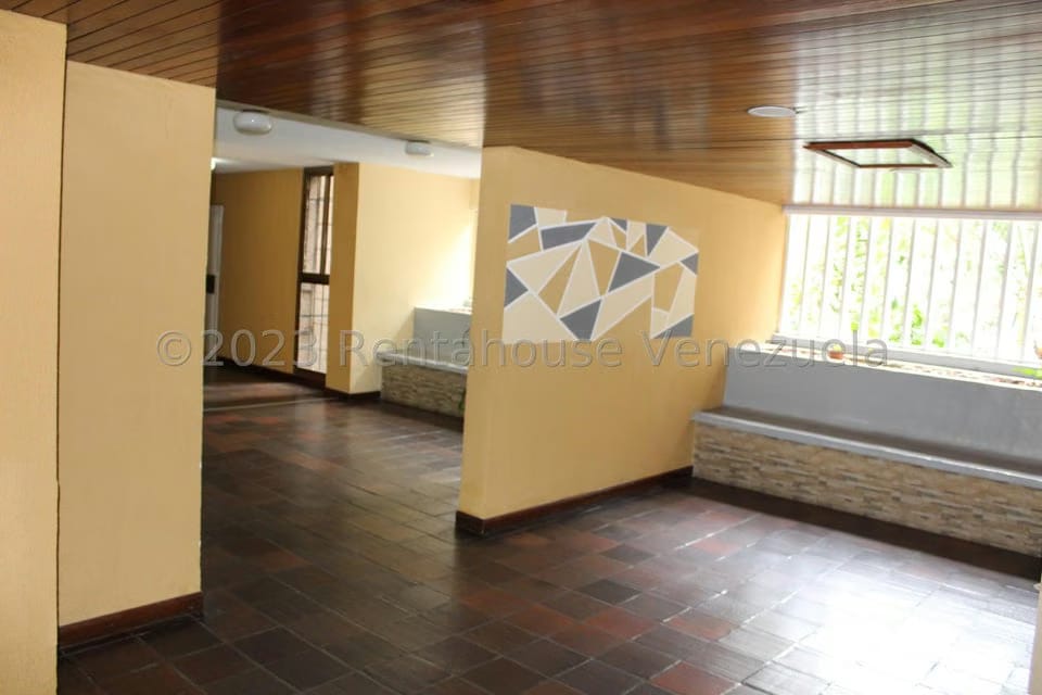Apartamento (1 Nivel) en Venta en La Urbina, Distrito Metropolitano - 4