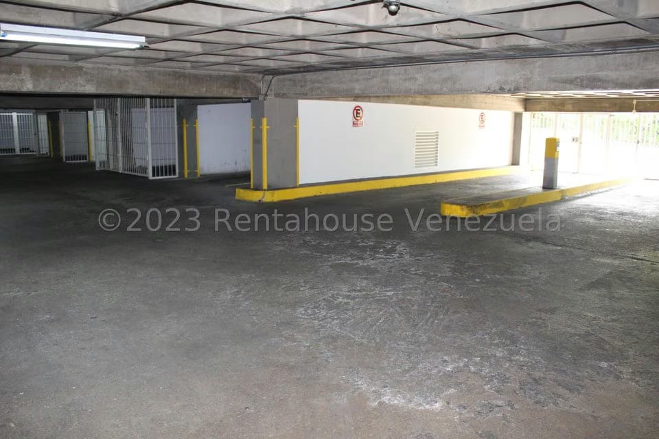 Apartamento (1 Nivel) en Venta en La Urbina, Distrito Metropolitano - 31