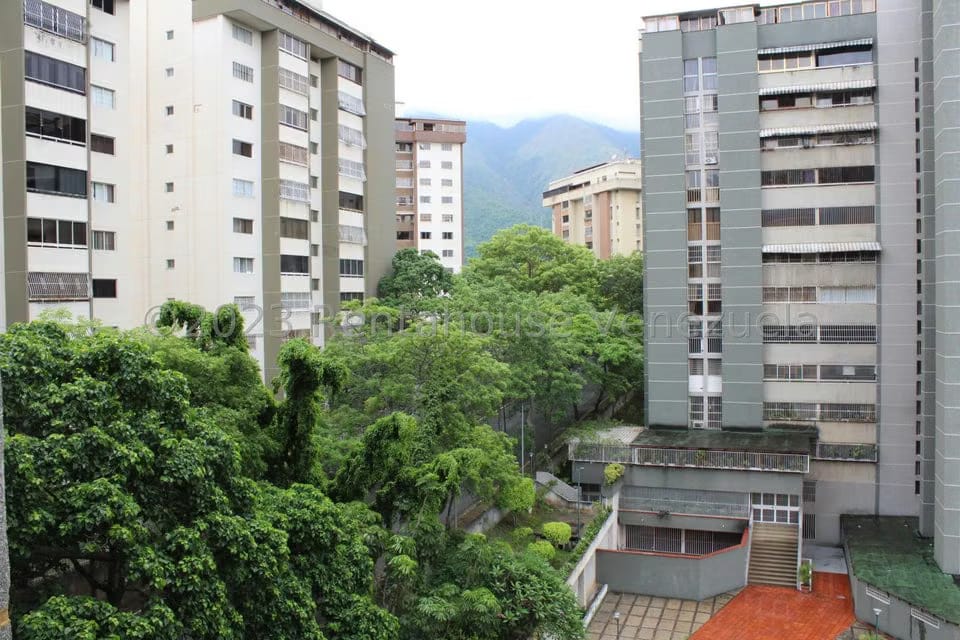 Apartamento (1 Nivel) en Venta en La Urbina, Distrito Metropolitano - 10