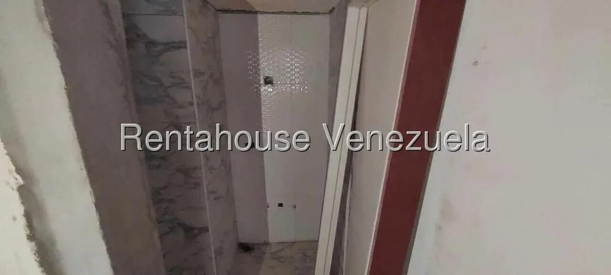Apartamento (1 Nivel) en Venta en Los Naranjos Humboldt, Distrito Metropolitano - 11