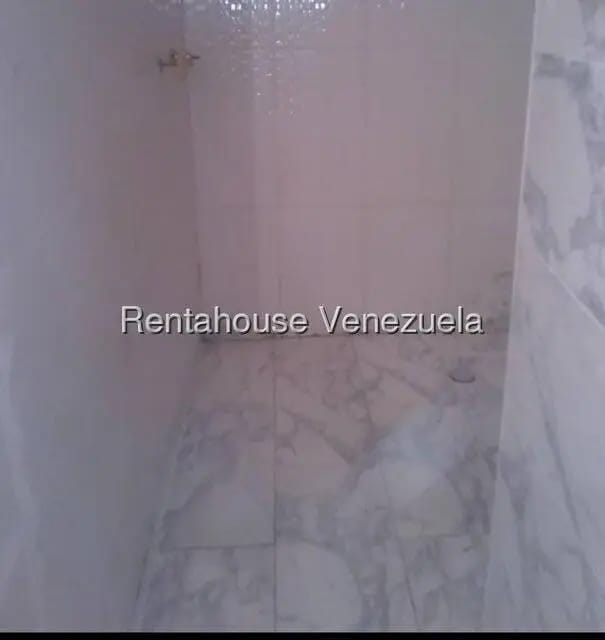 Apartamento (1 Nivel) en Venta en Los Naranjos Humboldt, Distrito Metropolitano - 12