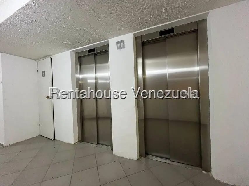 Apartamento (1 Nivel) en Venta en Los Naranjos Humboldt, Distrito Metropolitano - 5