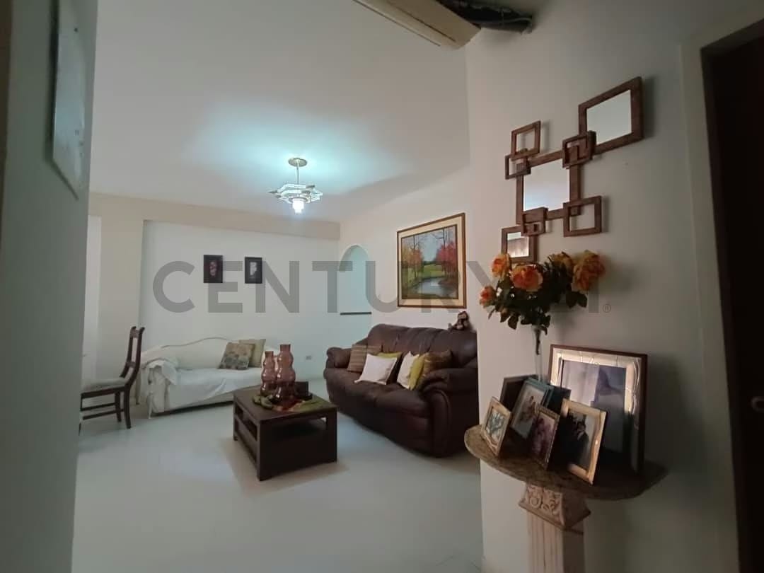 Apto. en venta, C.C. Victoria Center con ampliaciones - 4