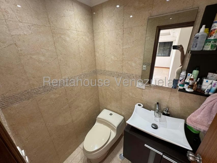 Apartamento (1 Nivel) en Alquiler en Parque el Retiro, Miranda - 7