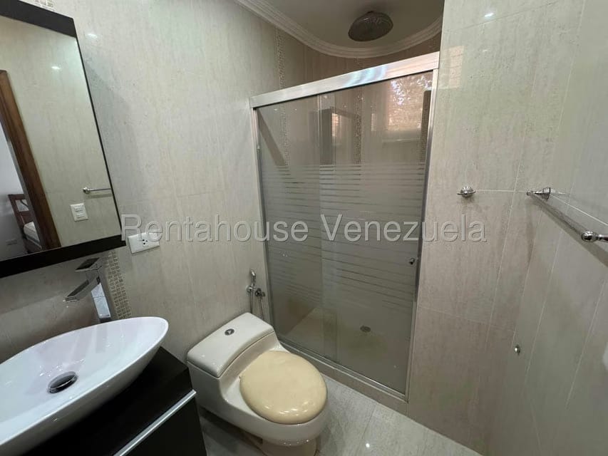 Apartamento (1 Nivel) en Alquiler en Parque el Retiro, Miranda - 10