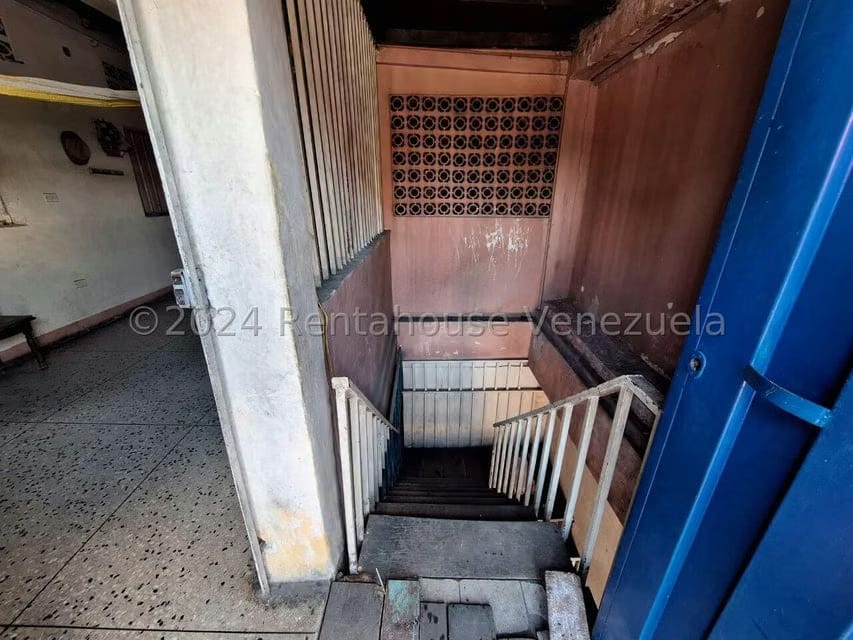 Comercial (Edificio) en Venta en Avenida Libertador, Lara - 15