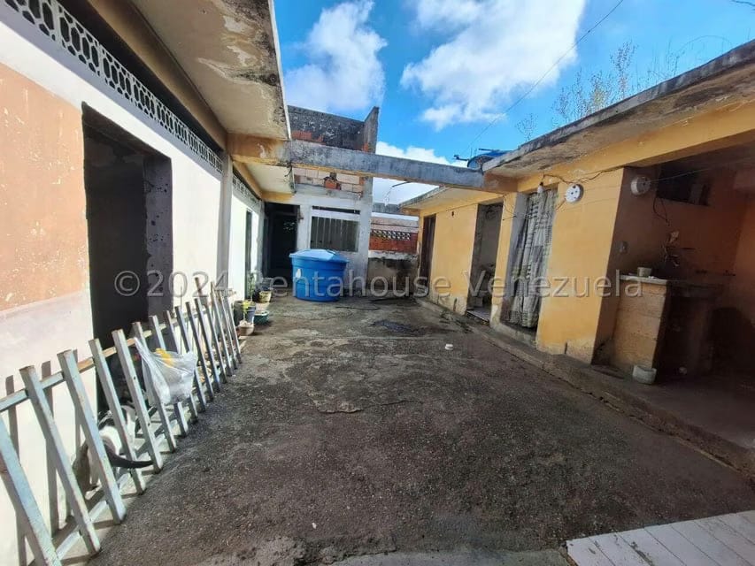Comercial (Edificio) en Venta en Avenida Libertador, Lara - 20