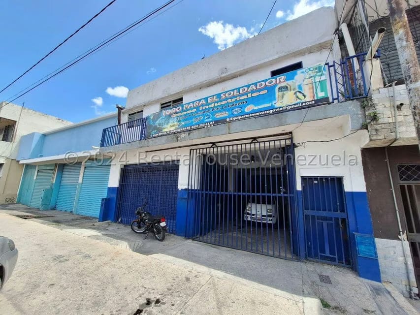 Comercial (Edificio) en Venta en Avenida Libertador, Lara - 21