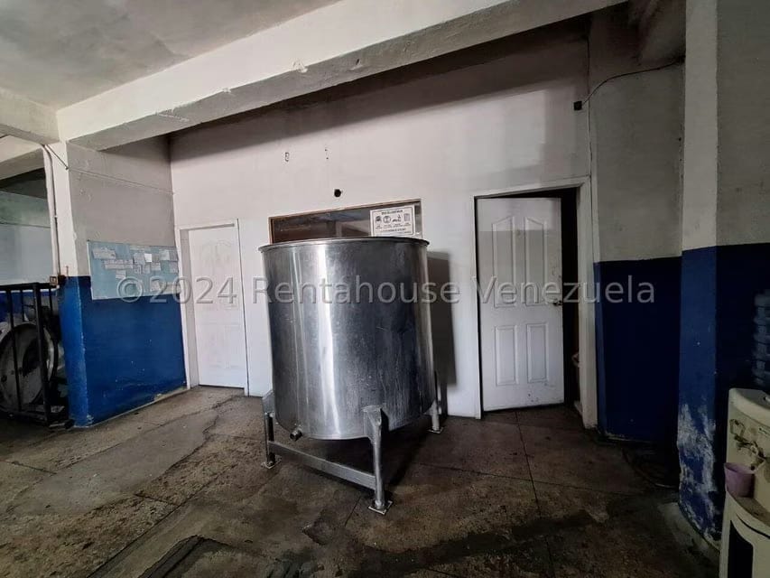 Comercial (Edificio) en Venta en Avenida Libertador, Lara - 10