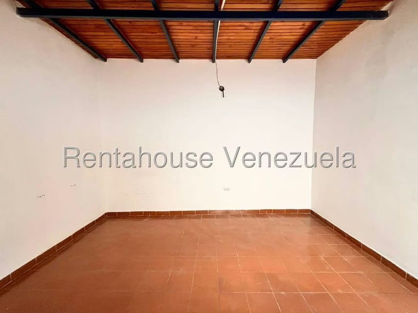 Comercial (Local Comercial) en Alquiler en La Mata, Lara - 3