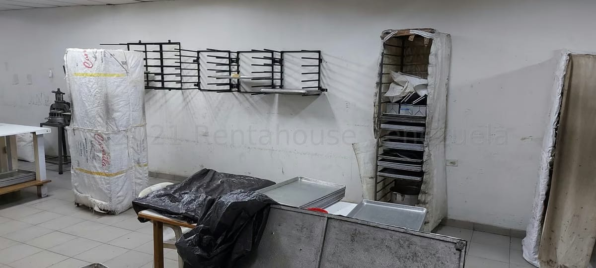 Comercial (Edificio) en Venta en Parroquia San Juan, Distrito Metropolitano - 6