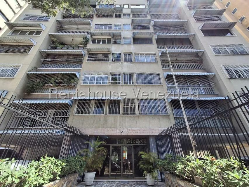 Apartamento (1 Nivel) en Alquiler en Bello Campo, Distrito Metropolitano