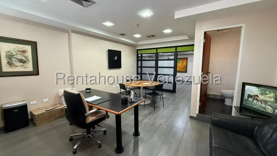 Comercial (Oficina) en Alquiler en La Viña, Carabobo - 6
