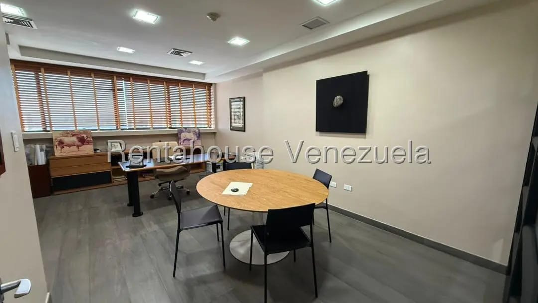 Comercial (Oficina) en Alquiler en La Viña, Carabobo - 8