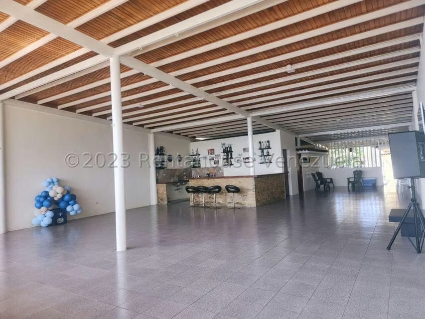 Comercial (Edificio) en Venta en San Felipe, Yaracuy - 46